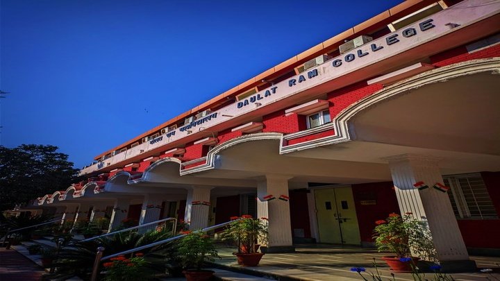 DaulatRamCollegeUniversityofDelhi